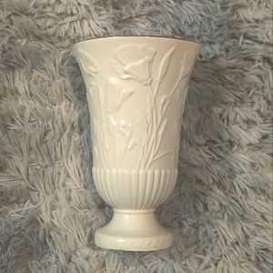 Lenox Gold rim flower vase